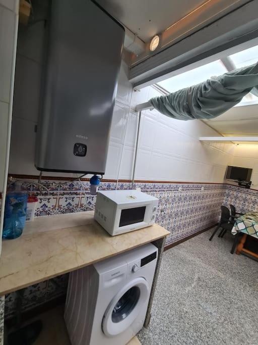 Marble Manor Guest House Los Alcazares Bagian luar foto